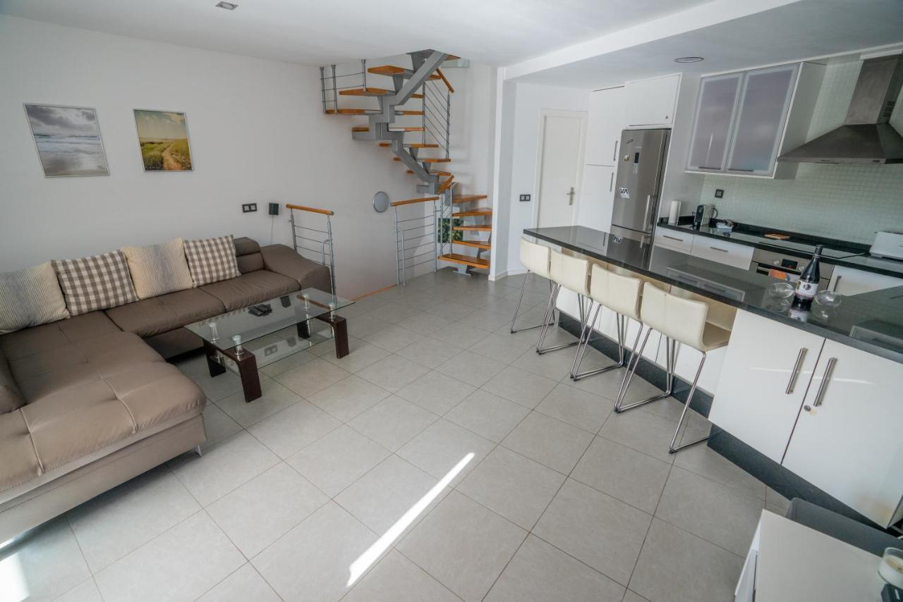 Modern Sea View Duplex With Parking Appartement El Médano Buitenkant foto